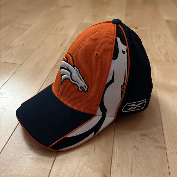 Denver Broncos cap - Picture 3 of 5